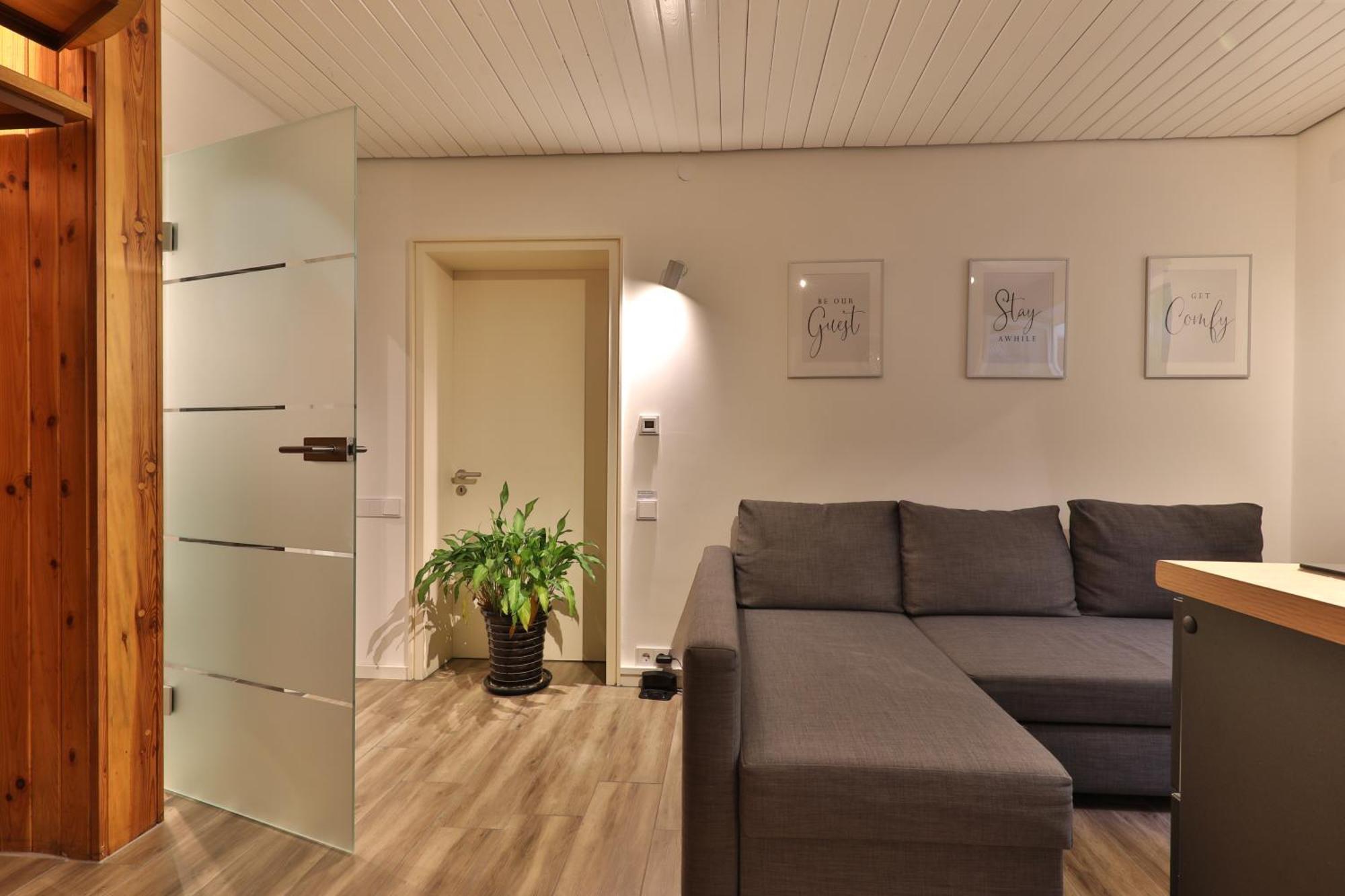 Ferienwohnung Nahe A8 Augsburg Muenchen Ulm Gersthofen Buitenkant foto